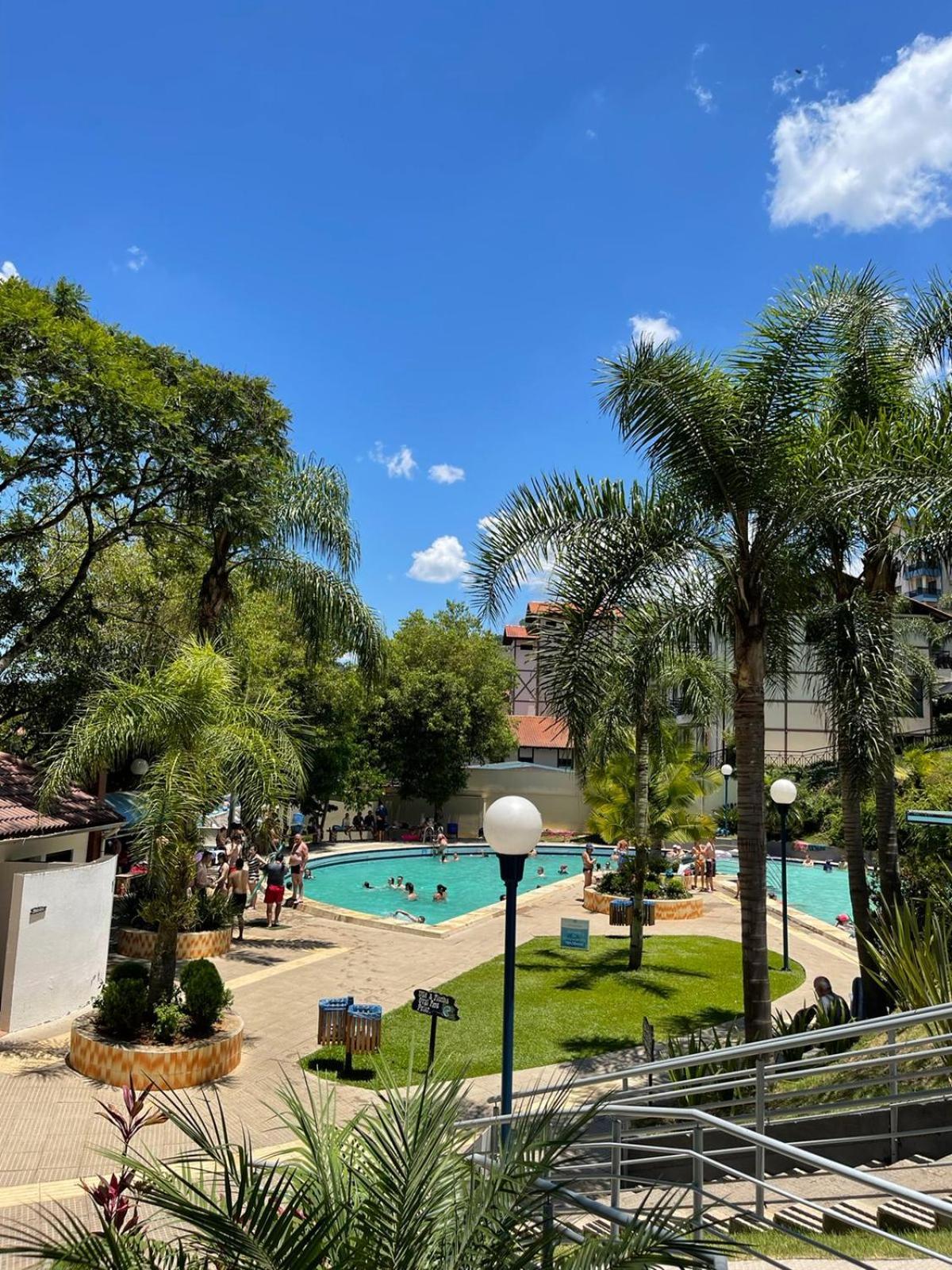 Apto Girassol - 2 Quartos, Apto Moderno,confortavel E De Frente Avenida Principal! 公寓 Piratuba