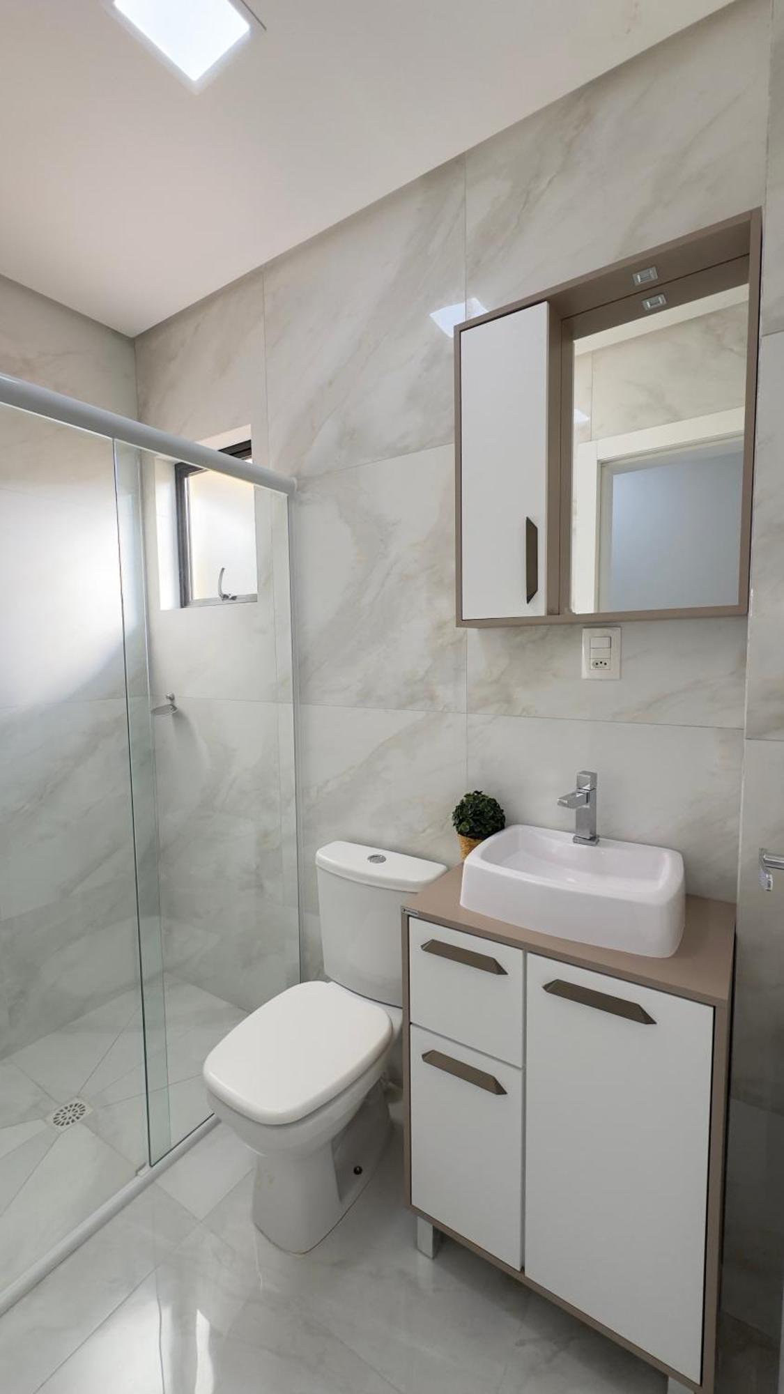 Apto Girassol - 2 Quartos, Apto Moderno,confortavel E De Frente Avenida Principal! * Piratuba